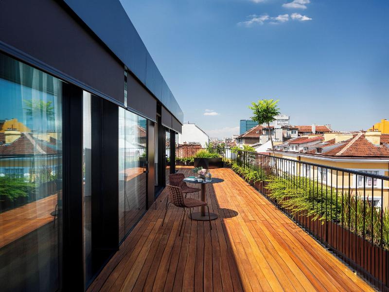 Juno Hotel Sofia A Member Of Design Hotels image