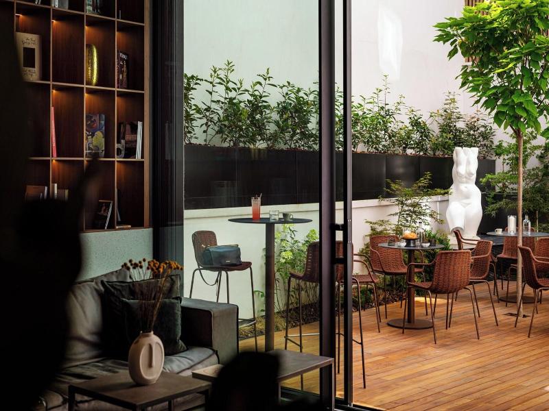 Juno Hotel Sofia A Member Of Design Hotels image