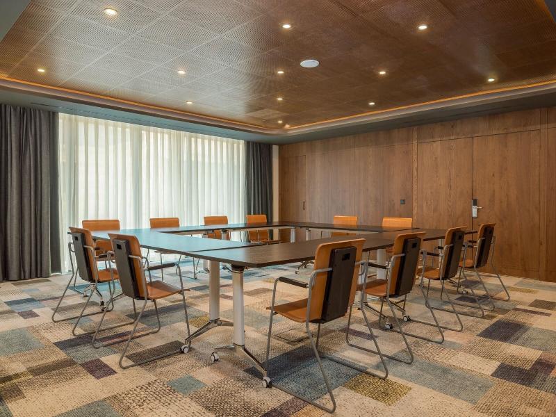 Four Points By Sheraton Budapest Danube image