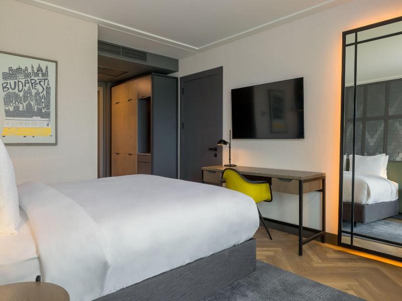 Four Points By Sheraton Budapest Danube image