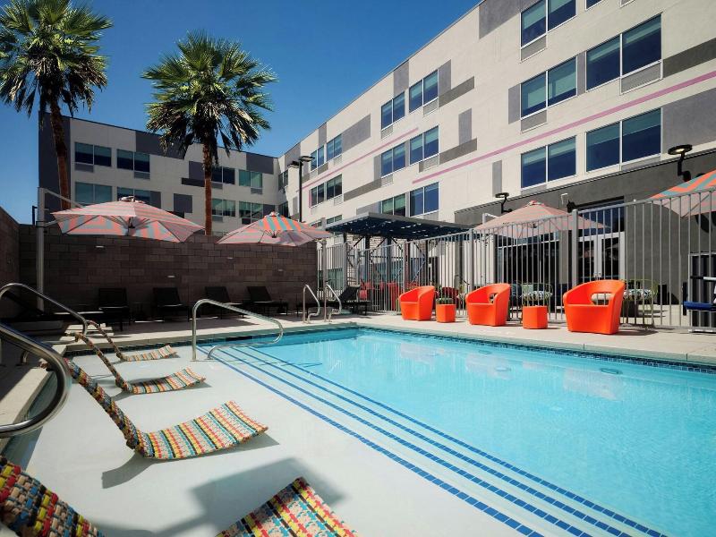 Aloft Henderson image