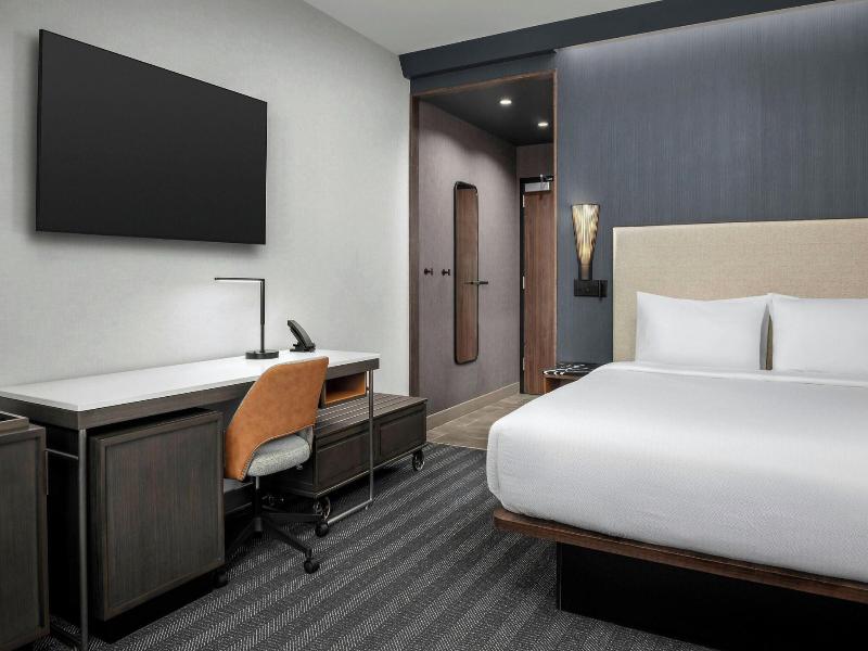 Courtyard By Marriott Bozeman image