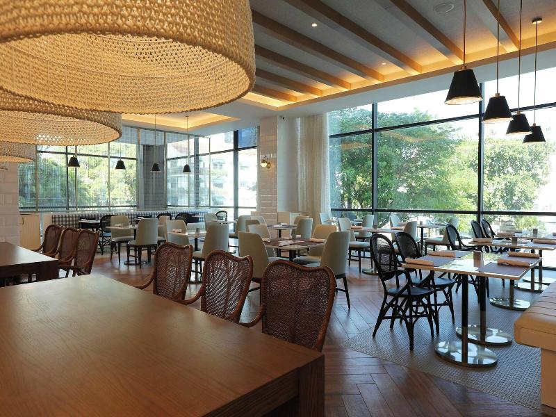 Courtyard By Marriott Santo Domingo Piantini image