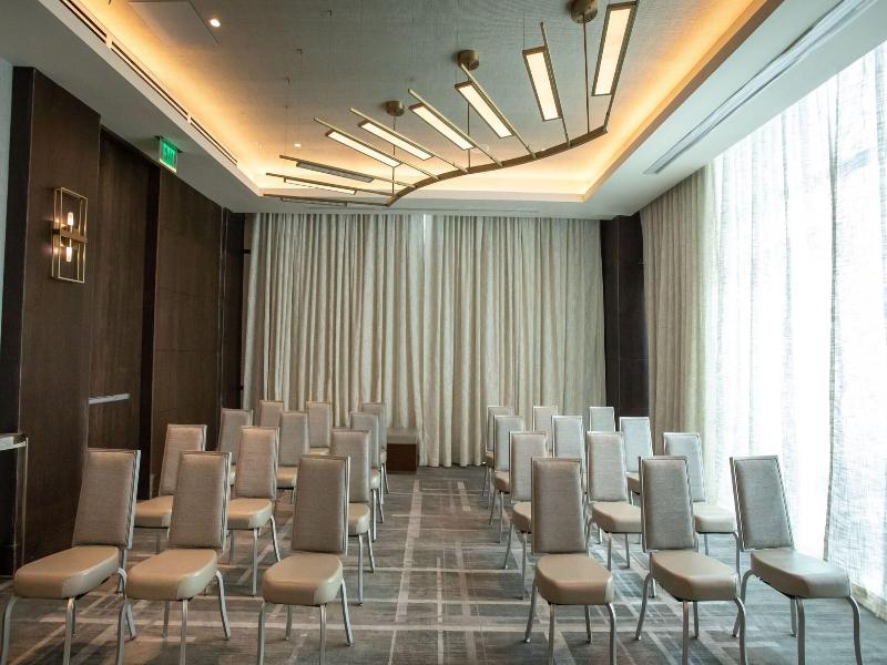 Courtyard By Marriott Santo Domingo Piantini image