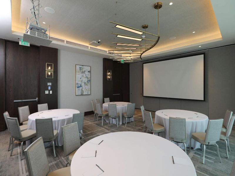 Courtyard By Marriott Santo Domingo Piantini image