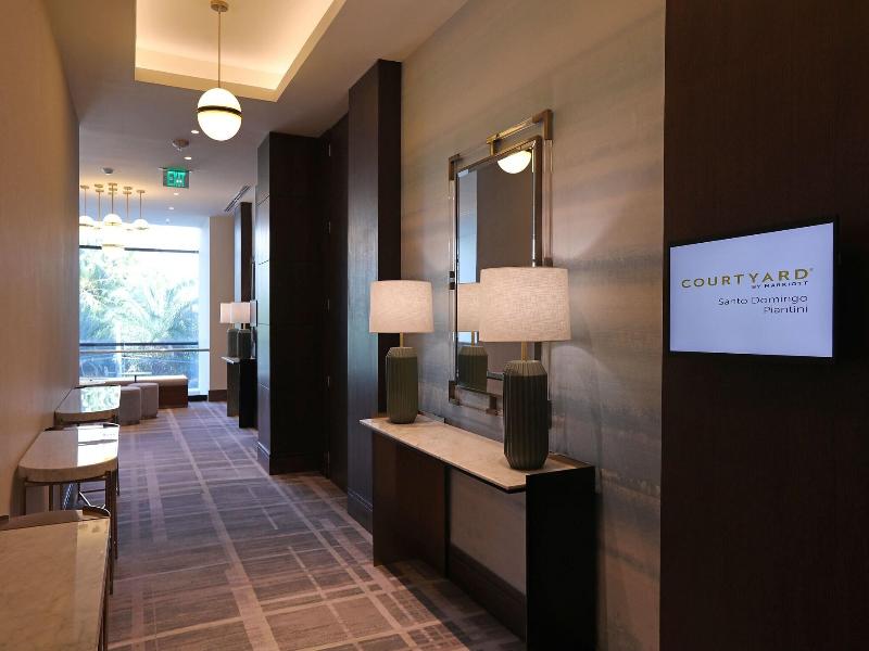Courtyard By Marriott Santo Domingo Piantini image