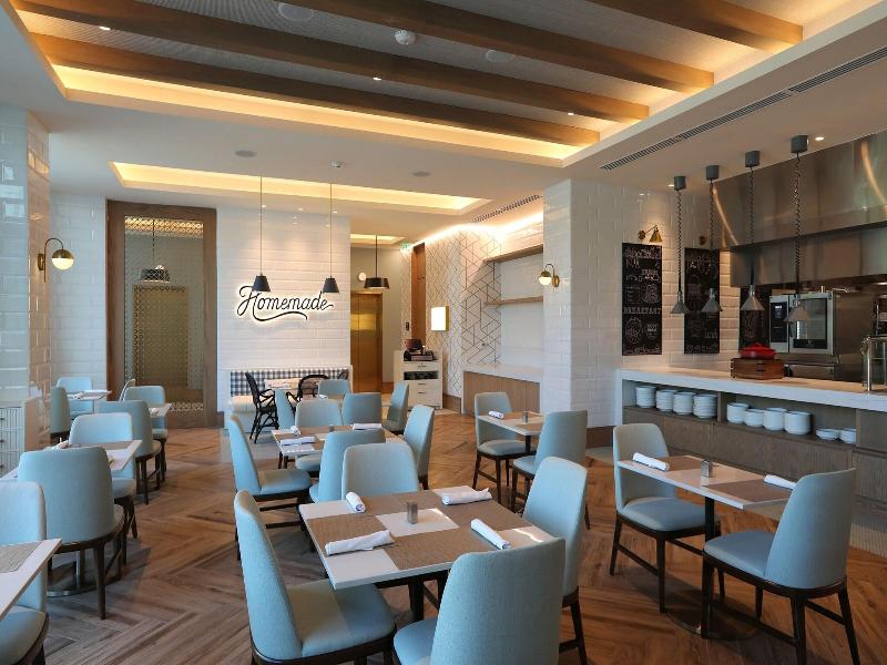 Courtyard By Marriott Santo Domingo Piantini image