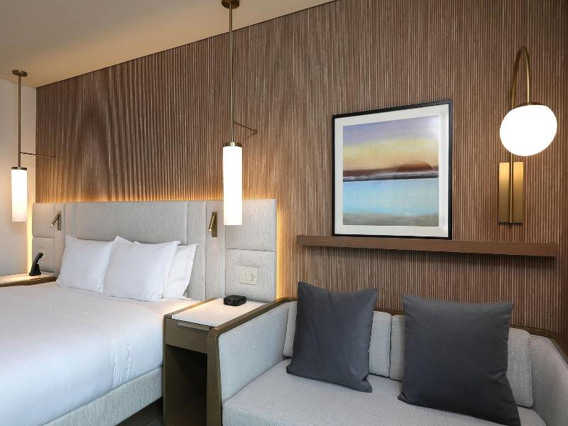 Courtyard By Marriott Santo Domingo Piantini image
