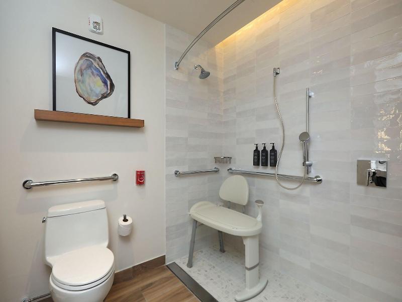Courtyard By Marriott Santo Domingo Piantini image