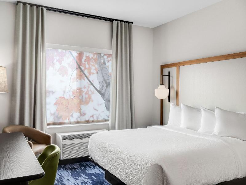 Fairfield Inn Suites By Marriott Cape Girardeau image