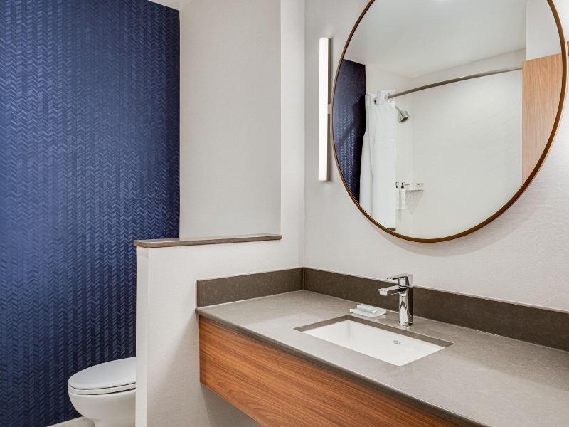 Fairfield Inn Suites By Marriott Cape Girardeau image