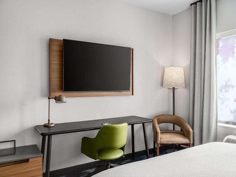 Fairfield Inn Suites By Marriott Cape Girardeau image