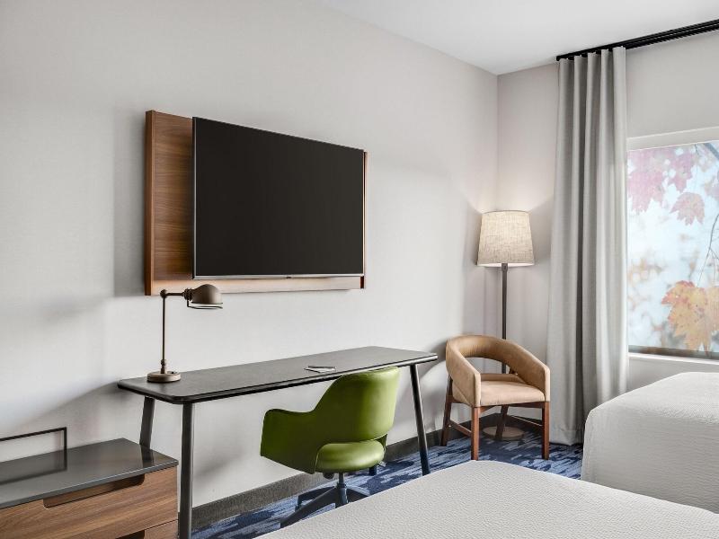 Fairfield Inn Suites By Marriott Cape Girardeau image