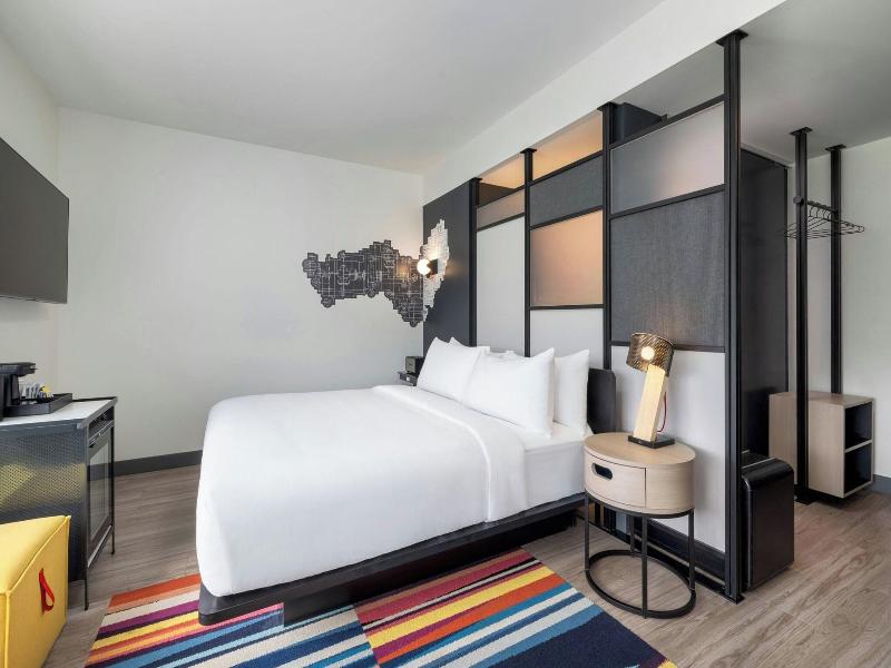 Aloft Florence image