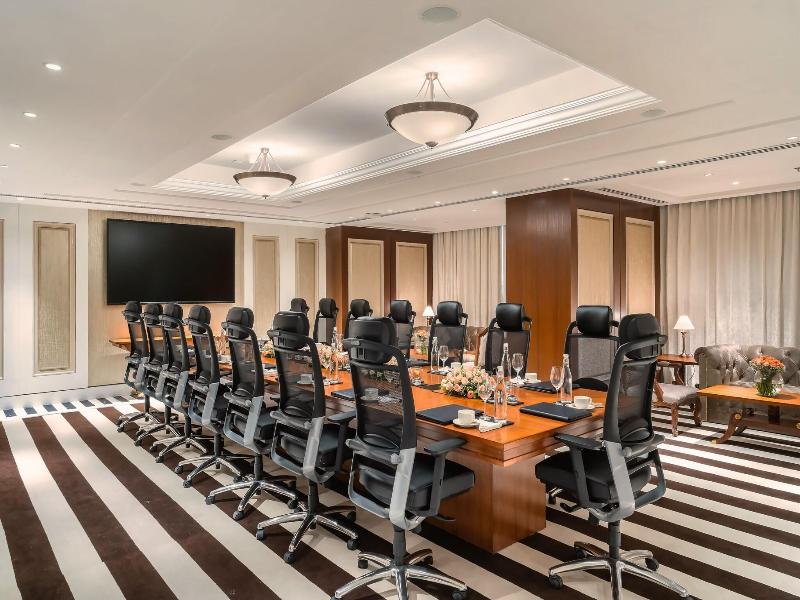 Itc Narmada A Luxury Collection Hotel Ahmedabad image