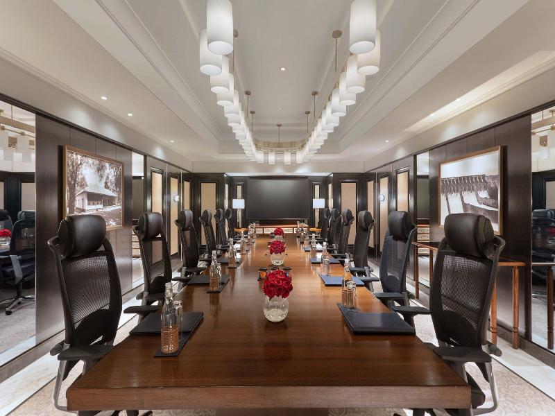 Itc Narmada A Luxury Collection Hotel Ahmedabad image