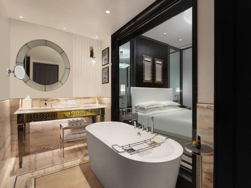Itc Narmada A Luxury Collection Hotel Ahmedabad image