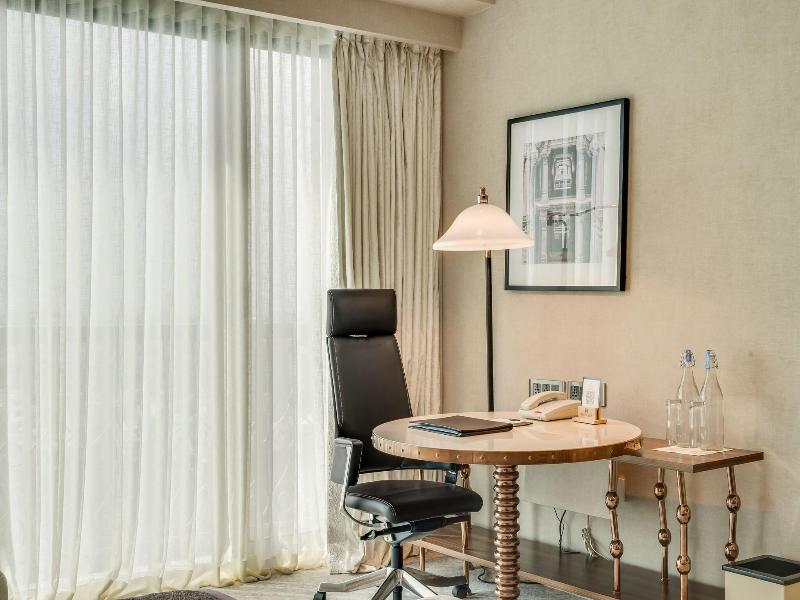 Itc Narmada A Luxury Collection Hotel Ahmedabad image