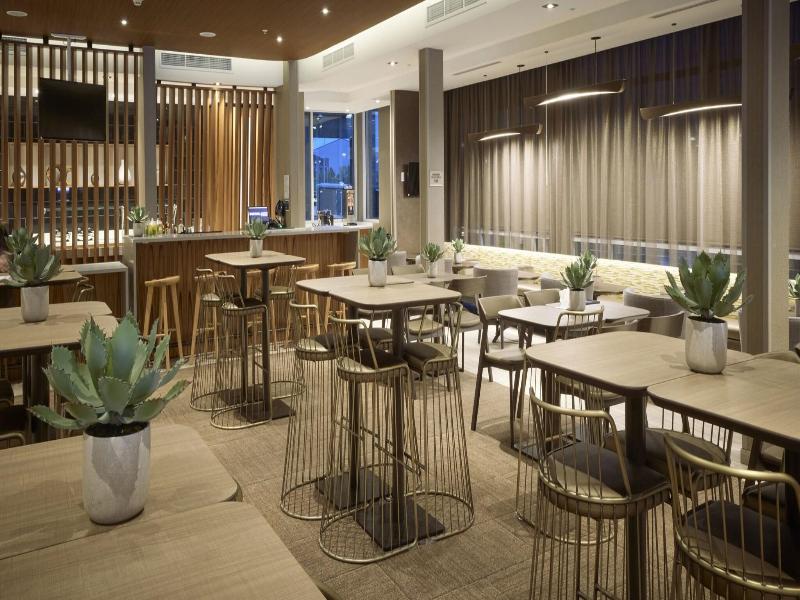 Springhill Suites By Marriott Medford Airport