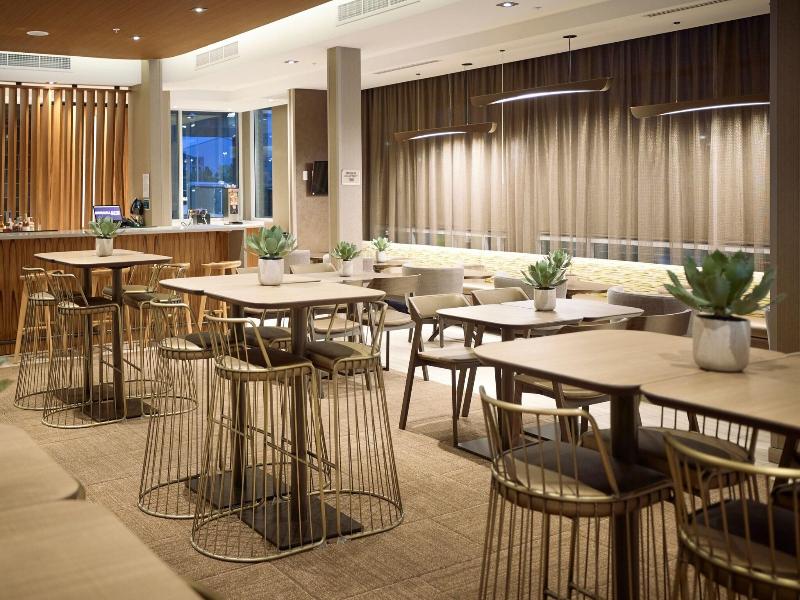 Springhill Suites By Marriott Medford Airport