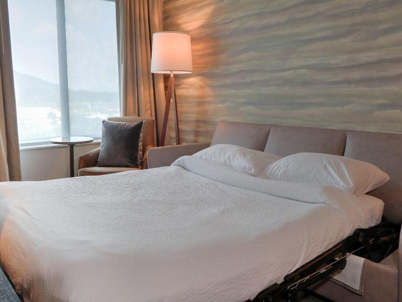 STUDIO KING SIZE BED — photo 6
