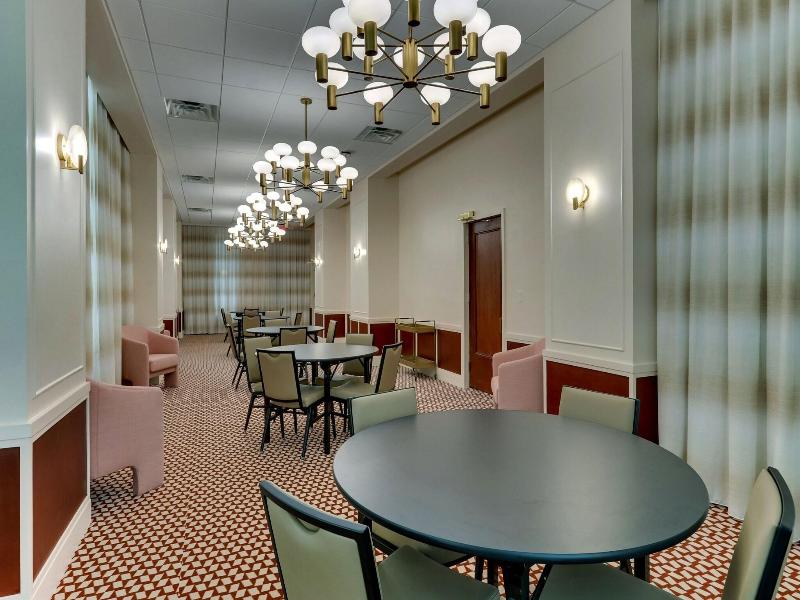 Threefoot Hotel Meridian A Tribute Portfolio Hotel