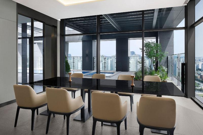 Four Points By Sheraton Suwon image