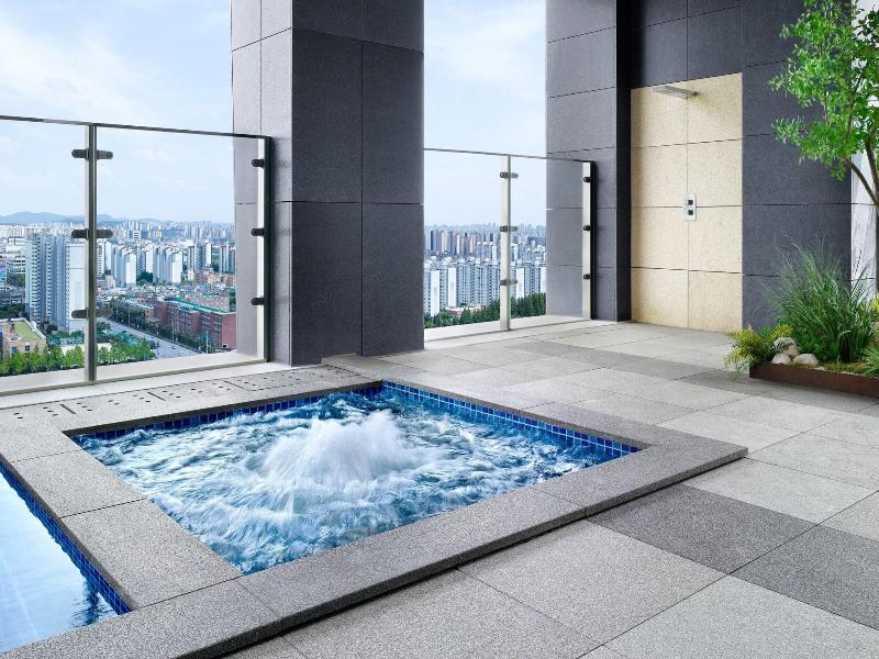 Four Points By Sheraton Suwon image