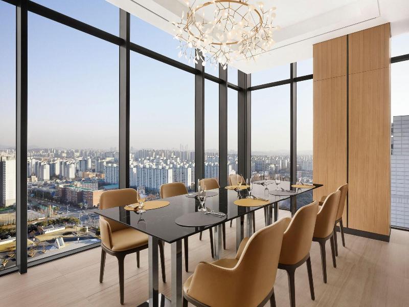 Four Points By Sheraton Suwon image