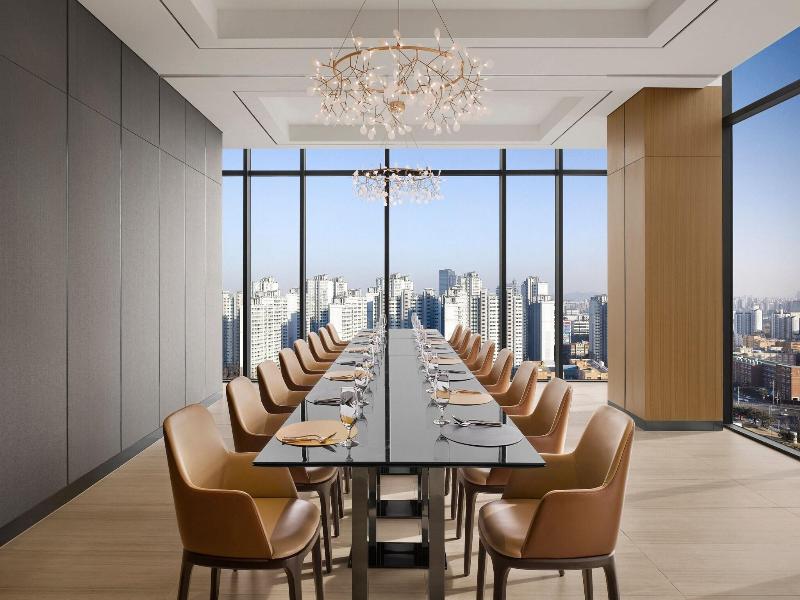 Four Points By Sheraton Suwon image