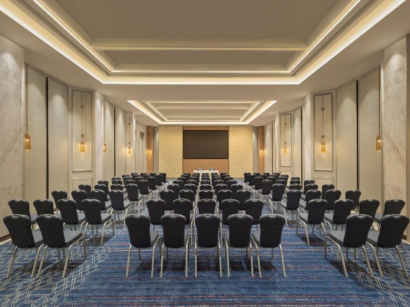 Fairfield By Marriott Mumbai International Airport image