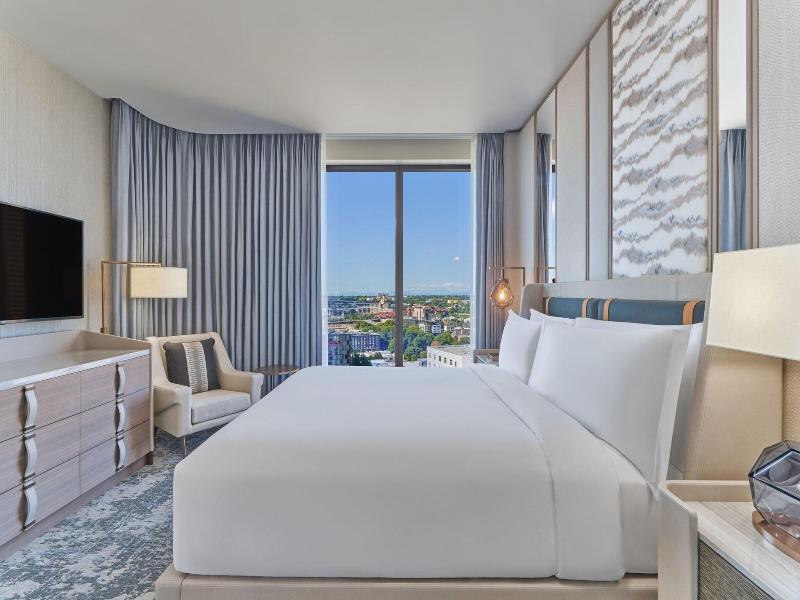 The Ritz Carlton Portland image