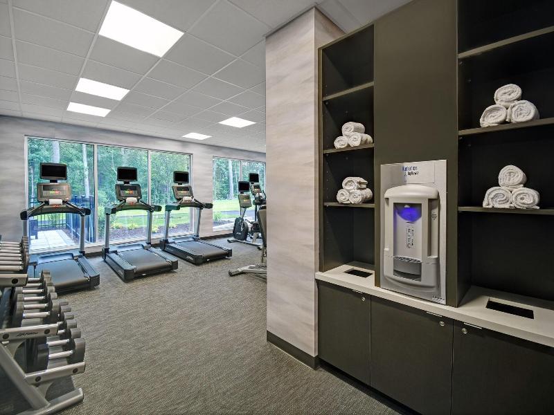 Fairfield Inn Suites By Marriott Norfolk image