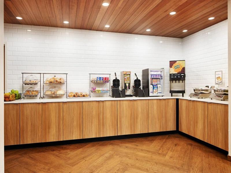 Fairfield Inn Suites By Marriott Norfolk image