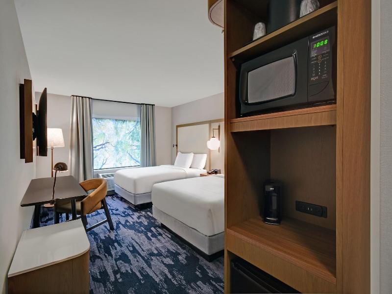 Fairfield Inn Suites By Marriott Norfolk image