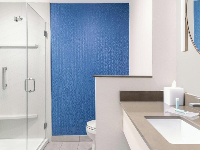 Fairfield Inn Suites By Marriott Norfolk image