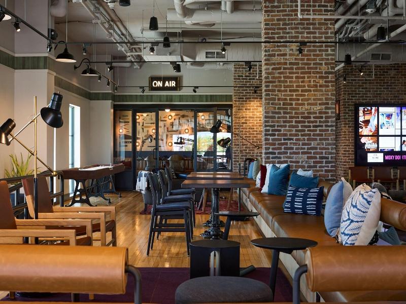 Moxy Charleston Downtown