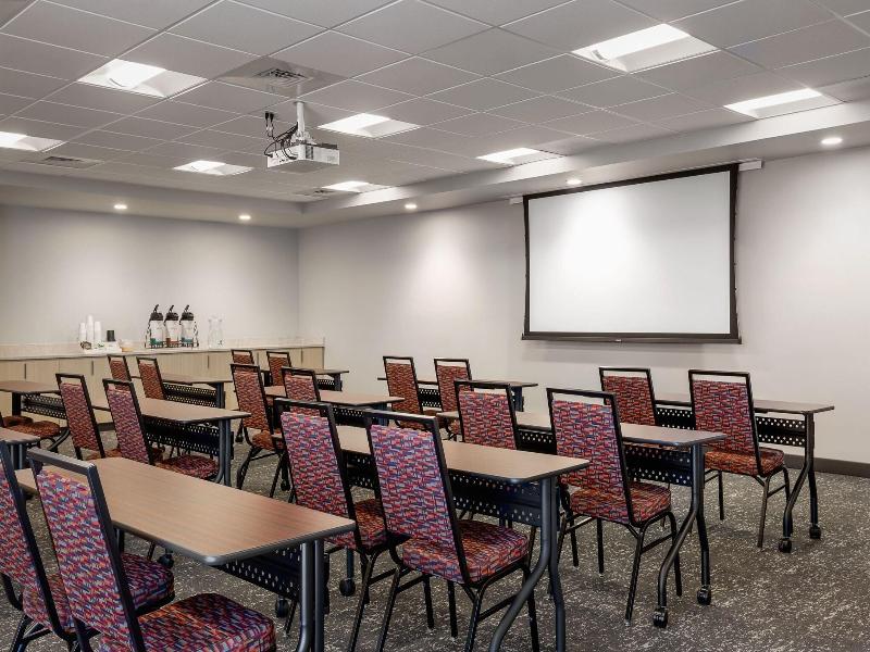 Towneplace Suites By Marriott Iron Mountain