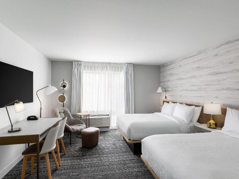 Towneplace Suites By Marriott Iron Mountain image
