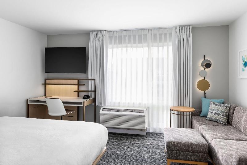 Towneplace Suites By Marriott Iron Mountain image