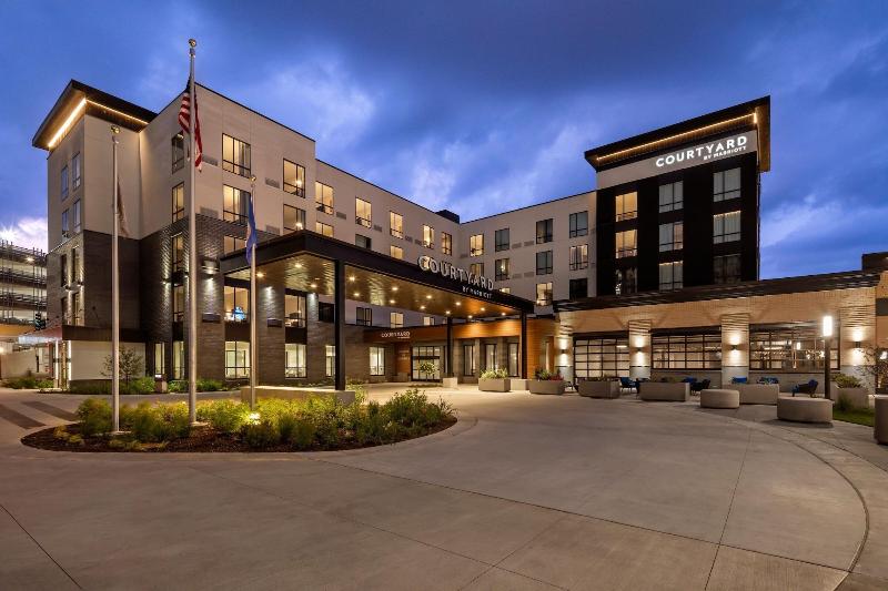 Courtyard By Marriott St Paul Downtown