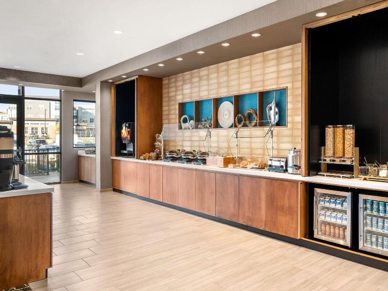 Springhill Suites By Marriott Menomonee Falls image