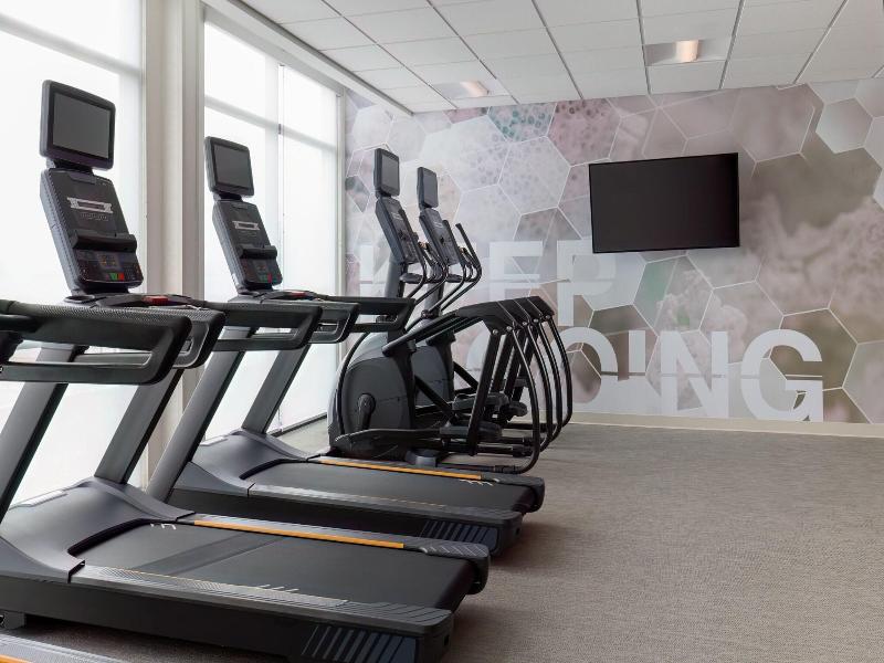 Springhill Suites By Marriott Pleasanton image
