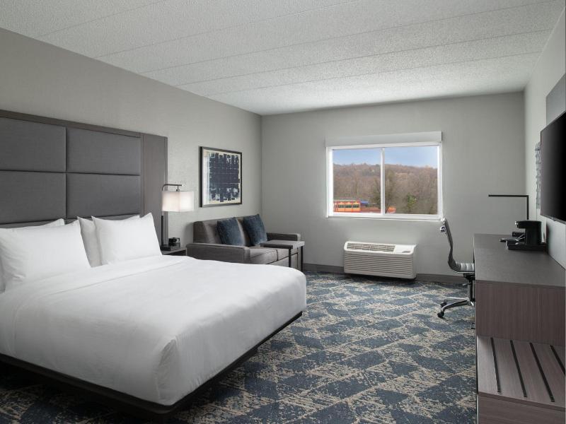 Fairfield Inn Suites By Marriott Framingham image