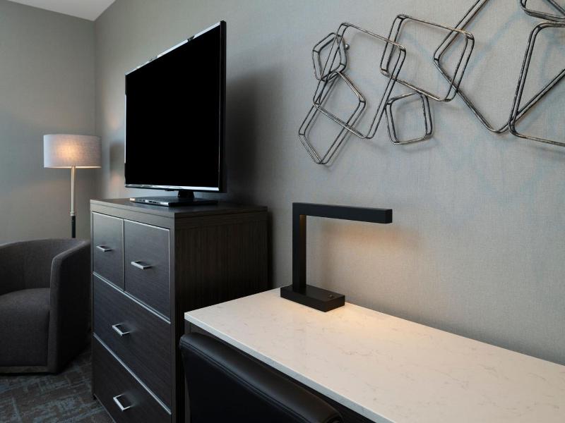Fairfield Inn Suites By Marriott Framingham image