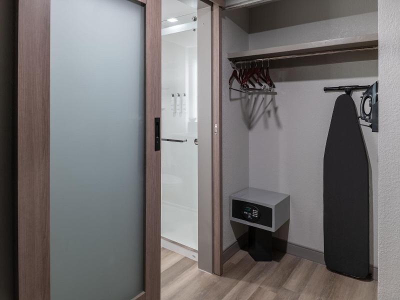 Fairfield Inn Suites By Marriott Framingham image