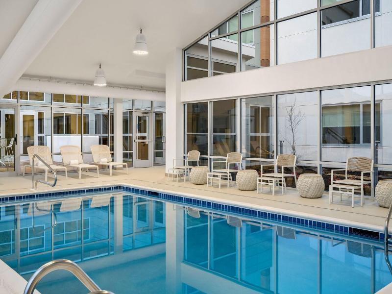 Element Springfield South image
