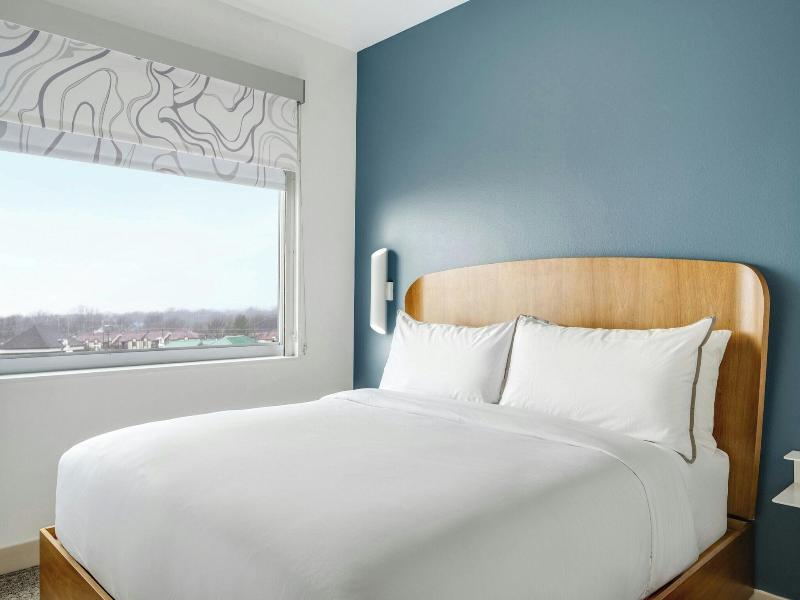 Element Springfield South image