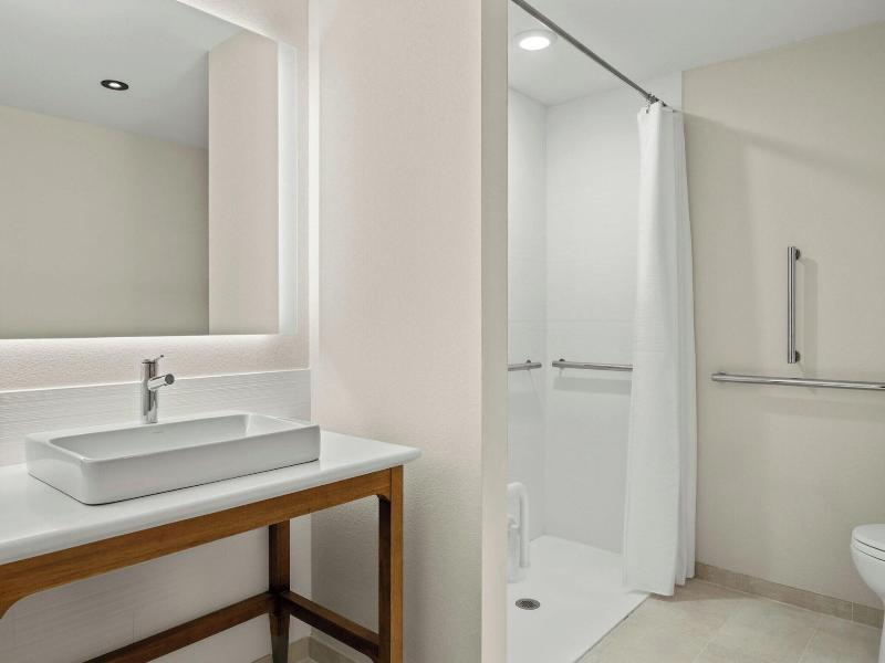 Element Springfield South image