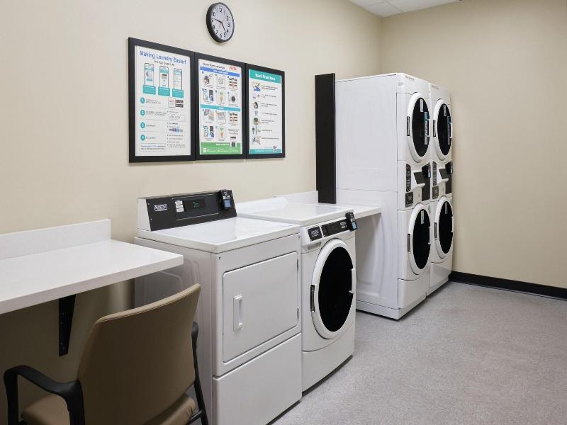 Fairfield Inn Suites By Marriott Tempe image